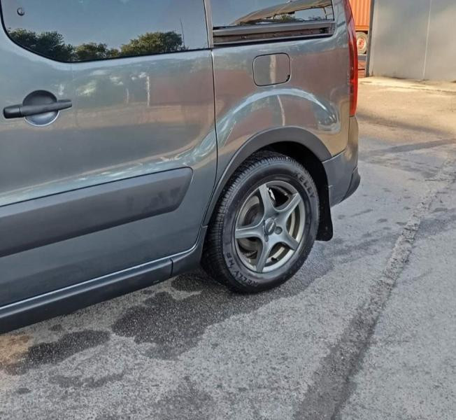 Купить Накладки на арки (4 шт, черные) XTR, 2 боковые двери, пластик для Peugeot Partner Tepee 2008-2018 гг