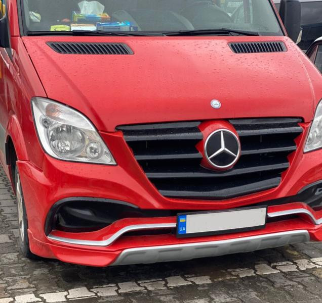 Купити Передній бампер Exclusive Sport (2006-2013) для Mercedes Sprinter W906 рр