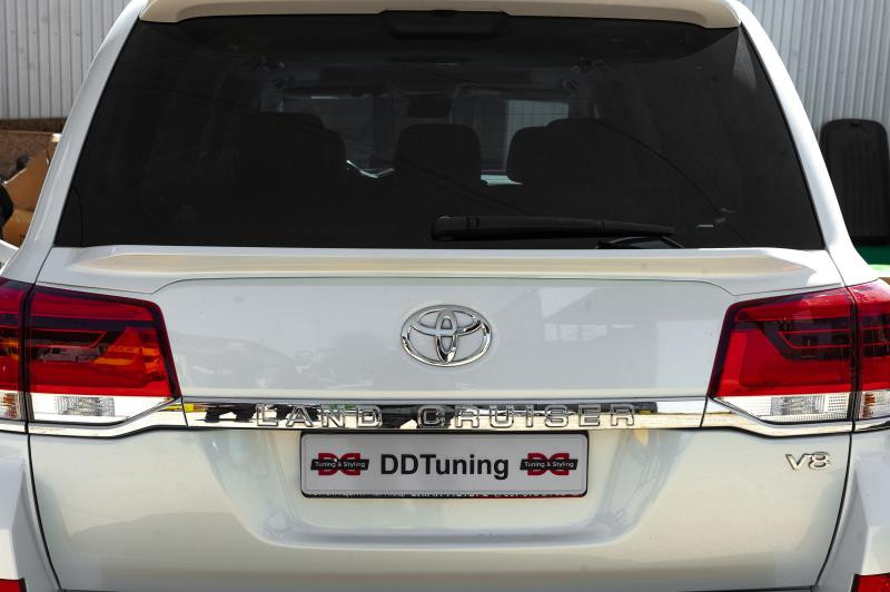 Купити Спойлер WALD (нижній, 2015-2025) Білий колір для Toyota Land Cruiser 200