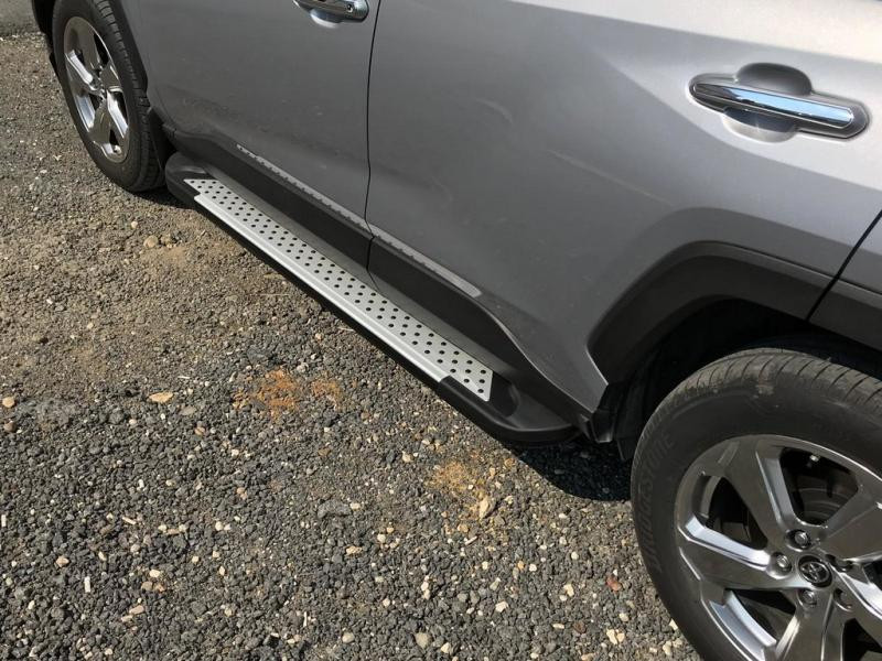 Купить Боковые пороги Allmond Grey (2 шт., алюминий) для Toyota Rav 4 2019- гг