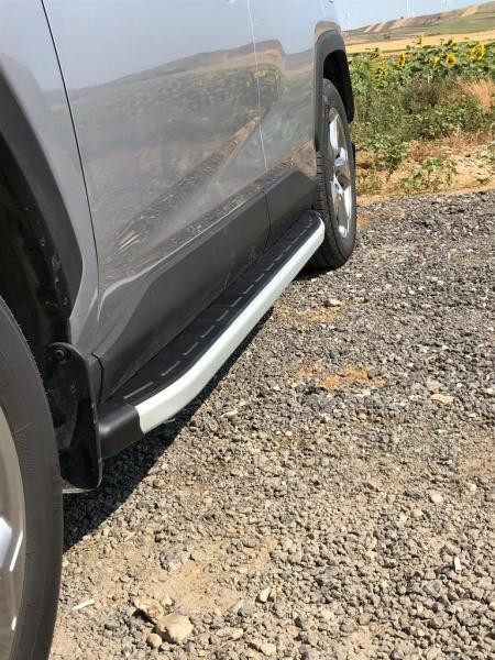 Купить Боковые пороги Fullmond (2 шт., алюминий) для Toyota Rav 4 2019- гг