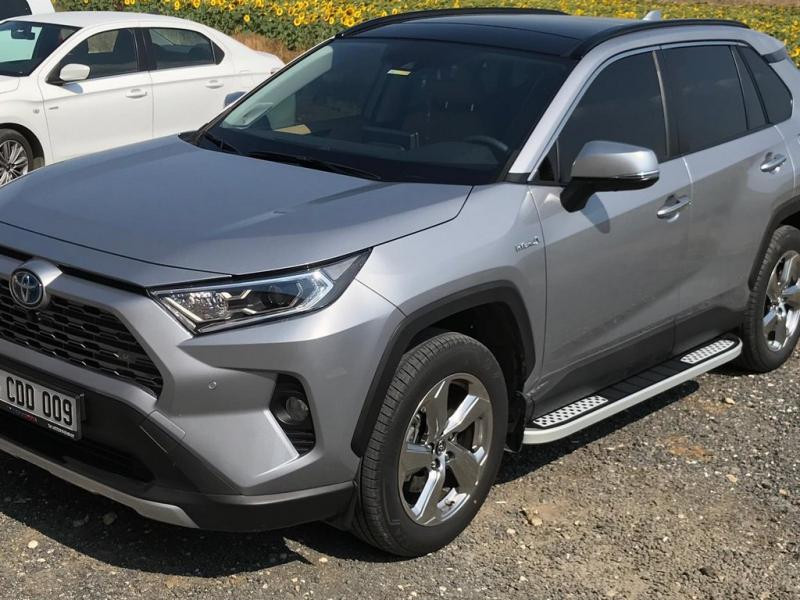 Купить Боковые пороги Tayga V2 (2 шт., алюминий) для Toyota Rav 4 2019- гг