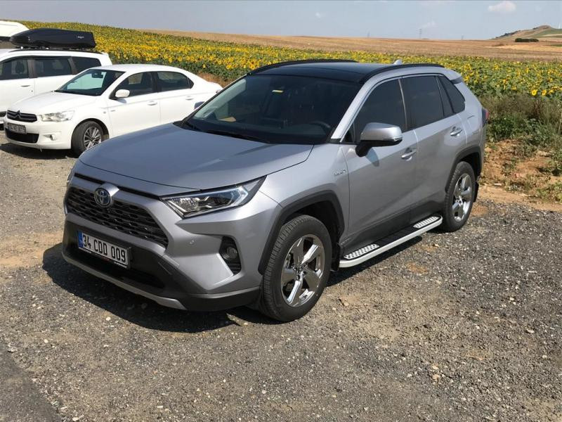 Купить Боковые пороги Tayga V2 (2 шт., алюминий) для Toyota Rav 4 2019- гг