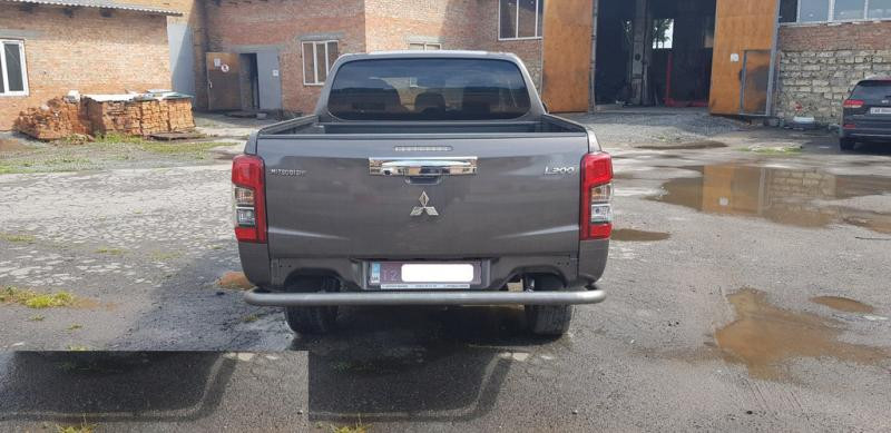 Купити Задній захист AK005 (нерж) для Mitsubishi L200 2015-2024 рр