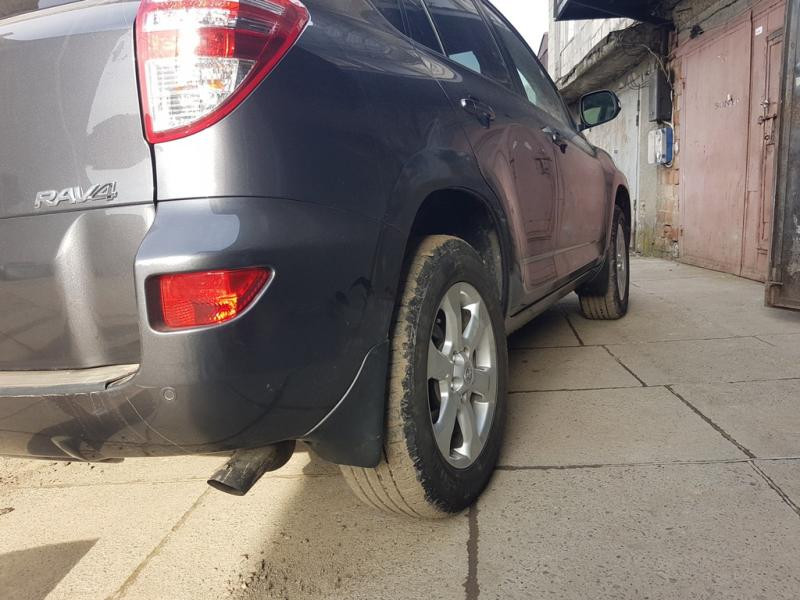 Купить Комплект оригинальных брызговиков (без расширителей, 4 шт) для Toyota Rav 4 2006-2013 гг