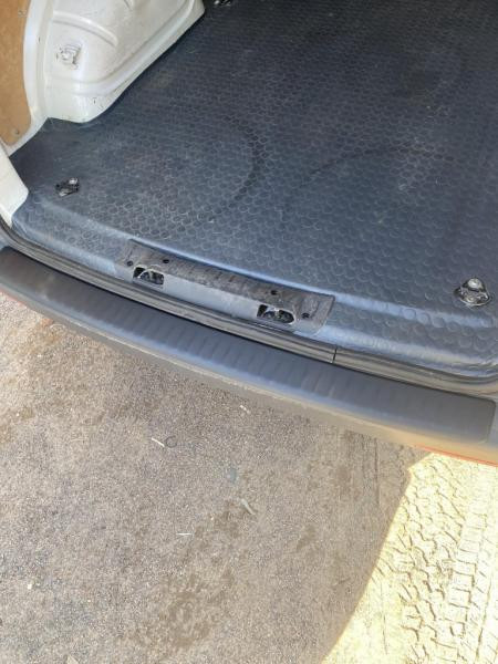 Купить Накладка на задний бампер с загибом (ABS-пластик) Матовая для Volkswagen T5 Multivan 2003-2010 гг