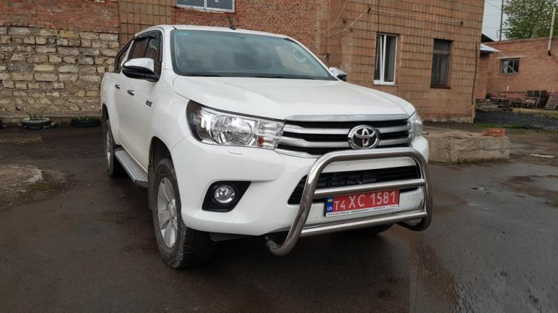 Купить Кенгурятник WT007 (нерж) для Toyota Hilux 2015- гг