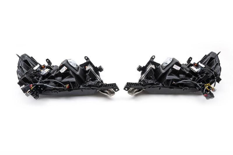 Купить Передние фары 2016-2025 (Bugatti) для Toyota Land Cruiser 200