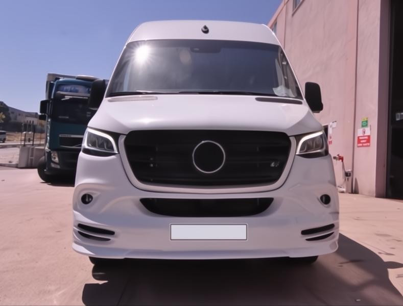 Купить Накладка на передний бампер V3 (под покраску) для Mercedes Sprinter W907/W910 2018- гг