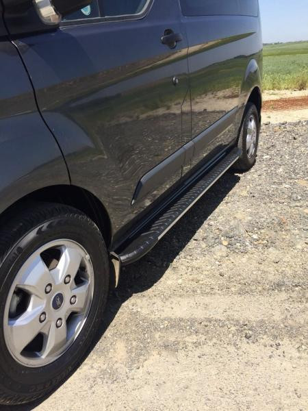 Купити Бокові пороги Bosphorus Grey (2 шт., алюміній) L2 (середня) для Ford Transit 2000-2014 рр