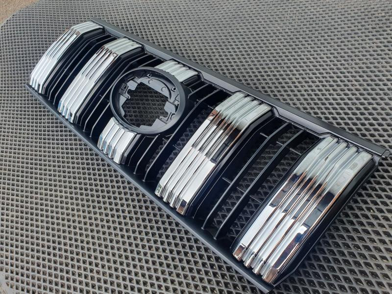 Купити Хром накладки на решітку 2017-2025 для Toyota Land Cruiser Prado 150