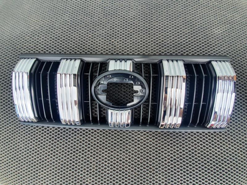 Купити Хром накладки на решітку 2017-2025 для Toyota Land Cruiser Prado 150