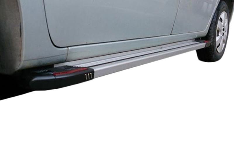 Купити Бокові пороги Rainbow (2 шт., Алюміній) Коротка база для Mercedes Citan 2013-2021 рр