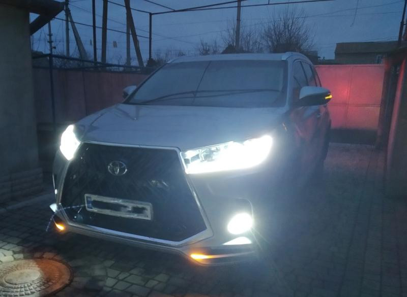 Купити Комплект обвісів (TRD-design) для Toyota Highlander 2013-2019 рр