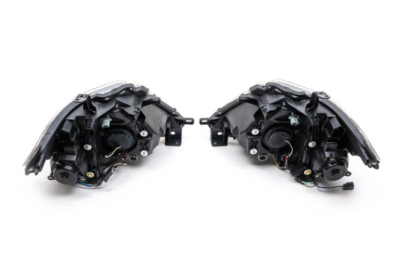 Купить Передние фары 2016-2021 (2 линзы) для Nissan Armada