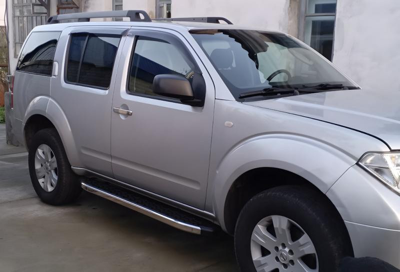 Купити Бокові пороги BlackLine (2 шт., алюм.) для Nissan Pathfinder R51 2005-2014 рр