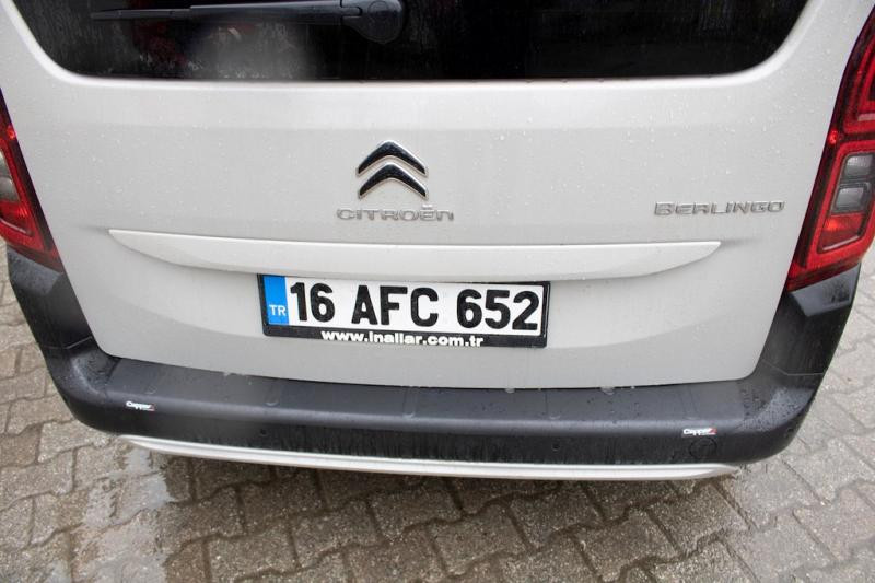 Купить Накладка на задний бампер (ABS) для Peugeot Partner/Rifter 2019- гг