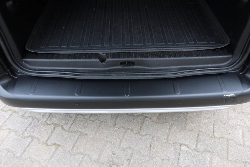 Купить Накладка на задний бампер (ABS) для Peugeot Partner/Rifter 2019- гг