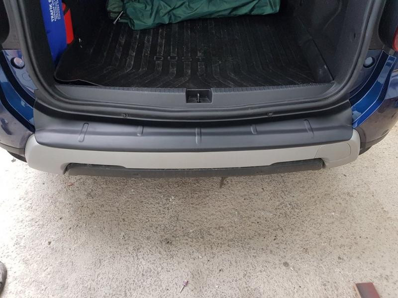 Купити Накладка на задній бампер EuroCap (ABS) для Renault Duster 2018-2024 рр