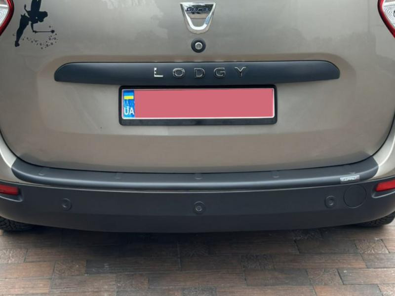 Купити Накладка на задній бампер EuroCap (ABS) для Renault Lodgy 2013-2022 рр