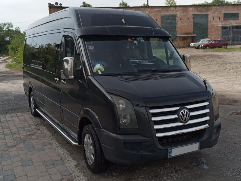 Купить Козырек на лобовое стекло на раме V2 (черный глянец, 5мм) для Volkswagen Crafter 2006-2016 гг