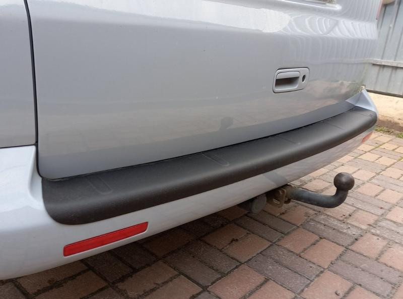 Купити Накладка на задній бампер EuroCap (2 двері, ABS) для Volkswagen T6