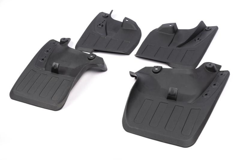 Купить Брызговики Premium (4 шт) для Toyota Fortuner 2015- гг