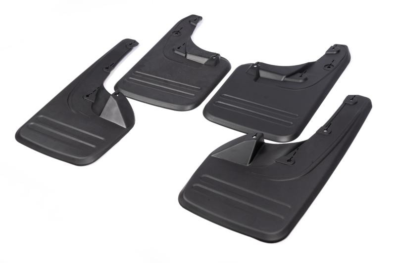 Купить Оригинальные брызговики Premium (для 4WD, 4 шт.) для Toyota Hilux 2015- гг