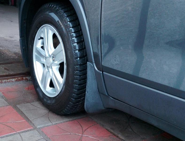 Купить Оригинальные брызговики Premium HB (4 шт) для Volkswagen Golf 5 2003-2009 гг