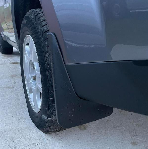 Купити Бризковики Premium під вузький поріг (4 шт) для Mitsubishi Outlander 2006-2012 рр