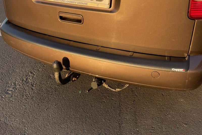 Купити Накладка на задній бампер (ABS) для Volkswagen Caddy 2010-2015 рр