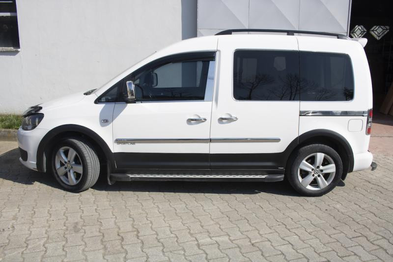 Купить Комплект молдингов и расширителей арок 2 двери, короткая база для Volkswagen Caddy 2015-2020 гг