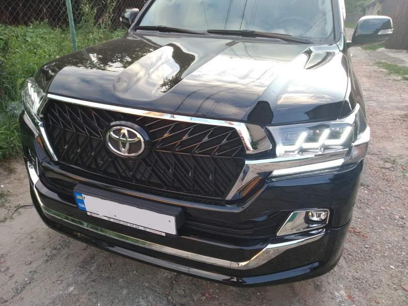 Купити Передні фари 2016-2025 (LX-Design) для Toyota Land Cruiser 200