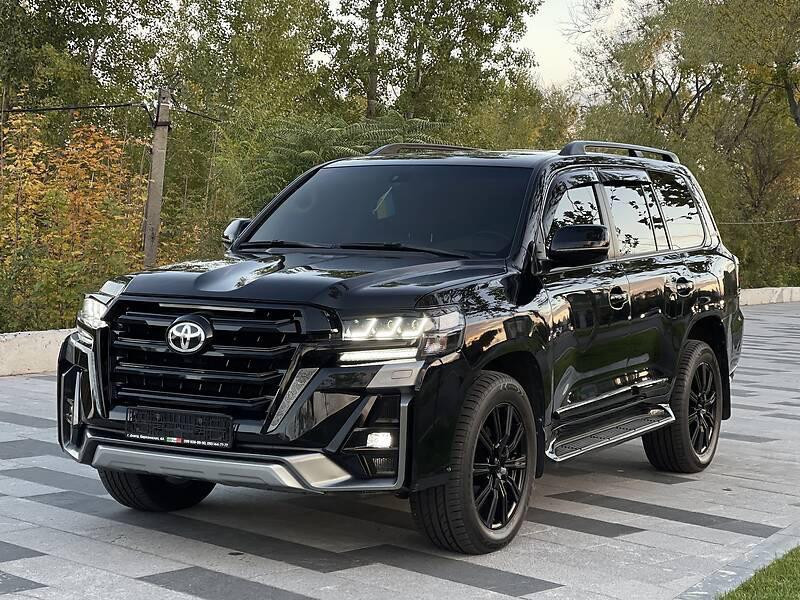 Купити Передні фари 2016-2025 (LX-Design) для Toyota Land Cruiser 200