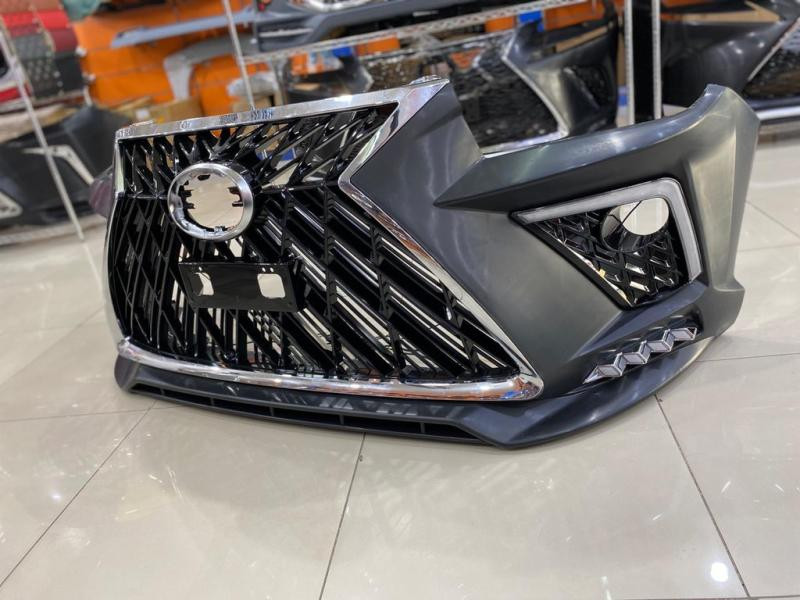 Купити Передній бампер Lexus-design V2 для Toyota Hilux 2015- рр