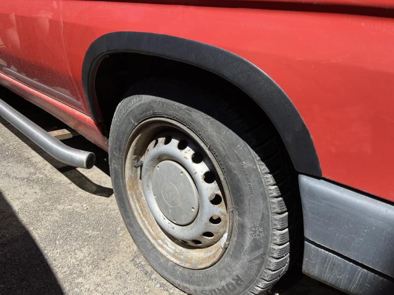 Купити Накладки на арки (4 шт, чорні) ABS пластик для Mercedes Vito W638 1996-2003 рр