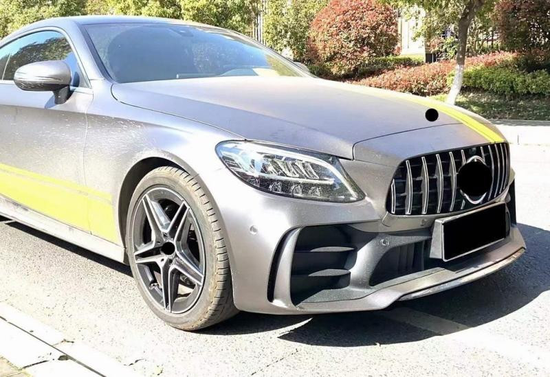 Купити Комплект обвісів з повним заднім бампером (дизайн Black Mamba C63GT) для Mercedes C-сlass W205 2014-2021рр