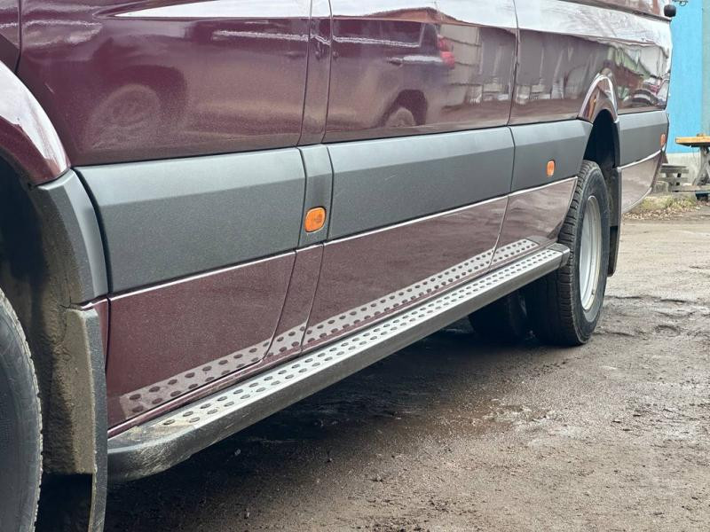 Купить Боковые пороги DOT-Line (2 шт., алюм.) длинная база для Volkswagen Crafter 2006-2016 гг