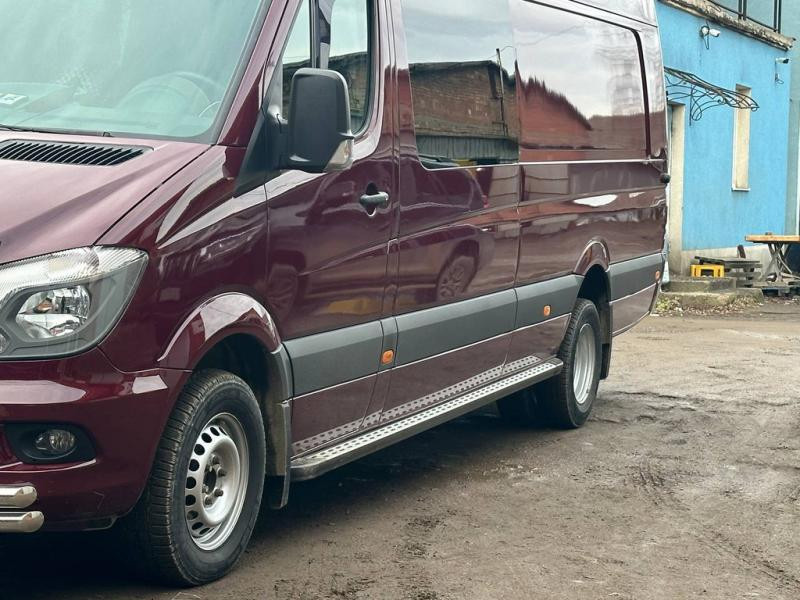 Купить Боковые пороги DOT-Line (2 шт., алюм.) длинная база для Volkswagen Crafter 2006-2016 гг
