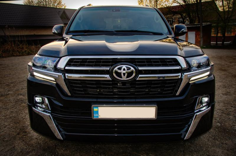 Купити Комплект рестайлінгу з LC200 2008-2015 на 2021 Executive для Toyota Land Cruiser 200