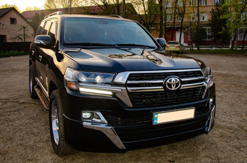 Купити Комплект рестайлінгу з LC200 2008-2015 на 2021 Executive для Toyota Land Cruiser 200