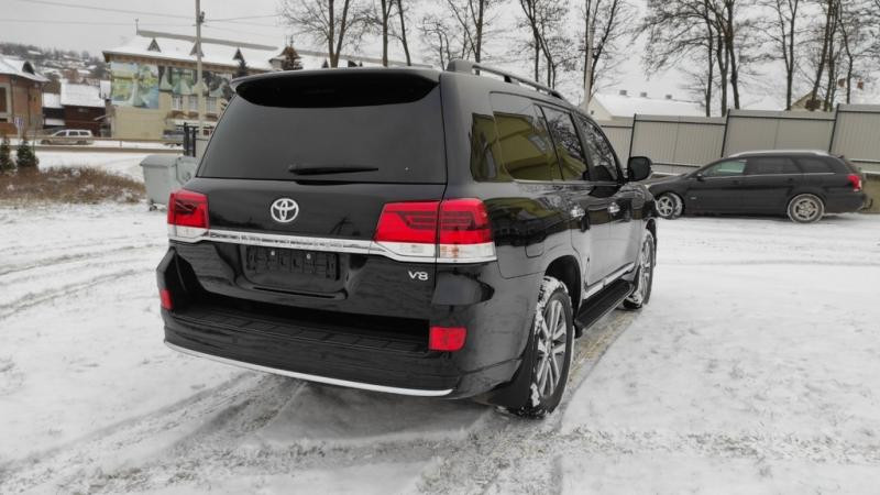Купити Комплект рестайлінгу з LC200 2008-2015 на 2021 Executive для Toyota Land Cruiser 200