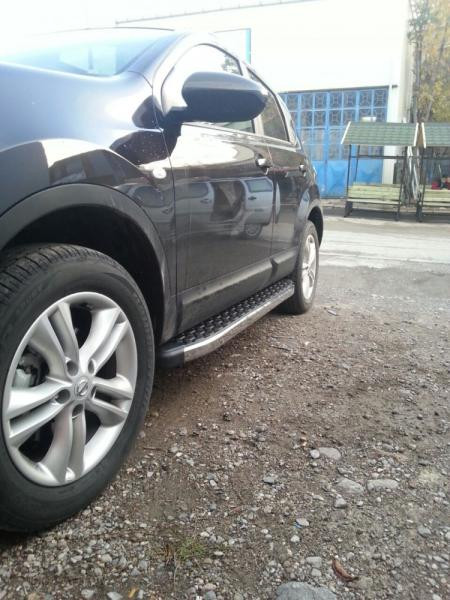 Купити Бокові пороги BlackLine (2 шт, алюміній) довга база для Nissan Qashqai 2010-2014 рр