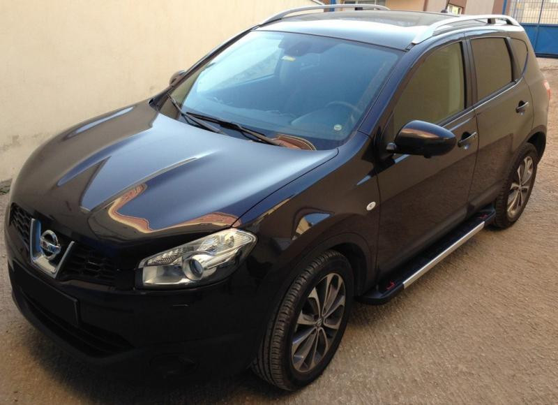 Купить Боковые пороги RedLine V1 (2 шт., алюм.) Длинная база для Nissan Qashqai 2010-2014 гг