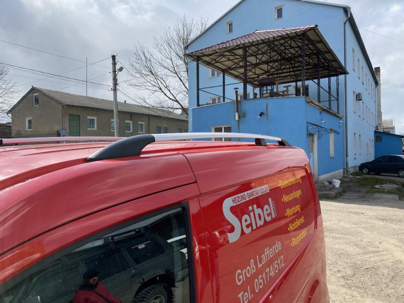 Купити рейлінги Хром Стандартна база, металеві ніжки для Ford Connect 2014-2021 рр