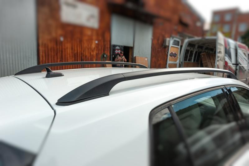 Купити Рейлінги OmsaLine Solid (2 шт, чорні) для Volkswagen Golf 7/E-Golf