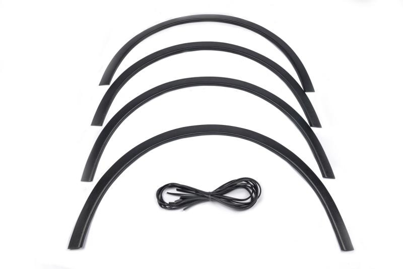 Купити Накладки на арки (4 шт, чорні) 2003-2006, Пластикові для Volkswagen Touran рр