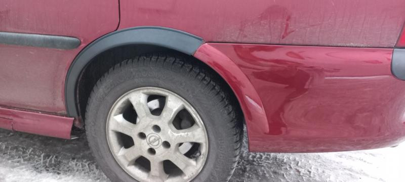 Купити Накладки на арки (4 шт, чорні) металеві для Opel Vectra B 1995-2002 рр