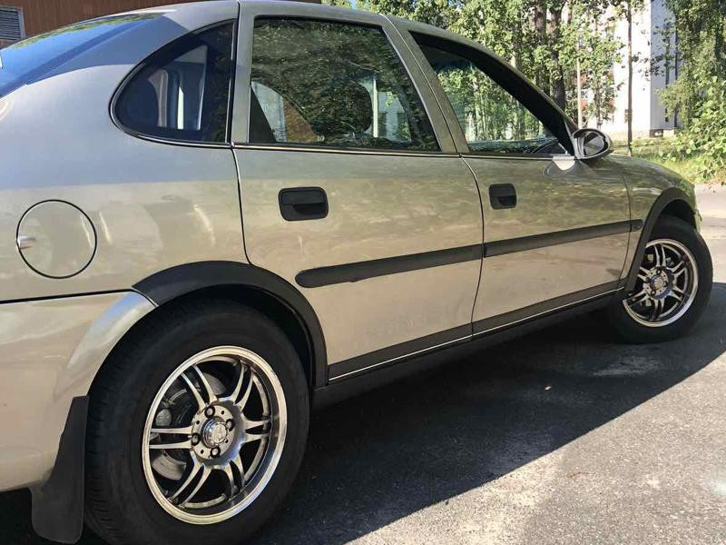 Купить Накладки на арки (4 шт, черные) ABS пластик для Opel Vectra B 1995-2002 гг