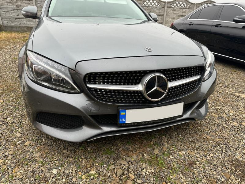 Купить Передняя решетка Diamond Silver (для Avantgarde/AMG-Line/C43 AMG) 2014-2018, с камерой для Mercedes C-сlass W205